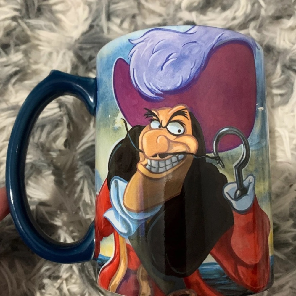 Disney Captin Hook Mug: collector item